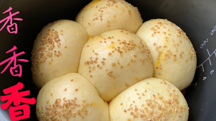 在家用电饭锅做面包,方法简单零失败,成品真是色香味俱全