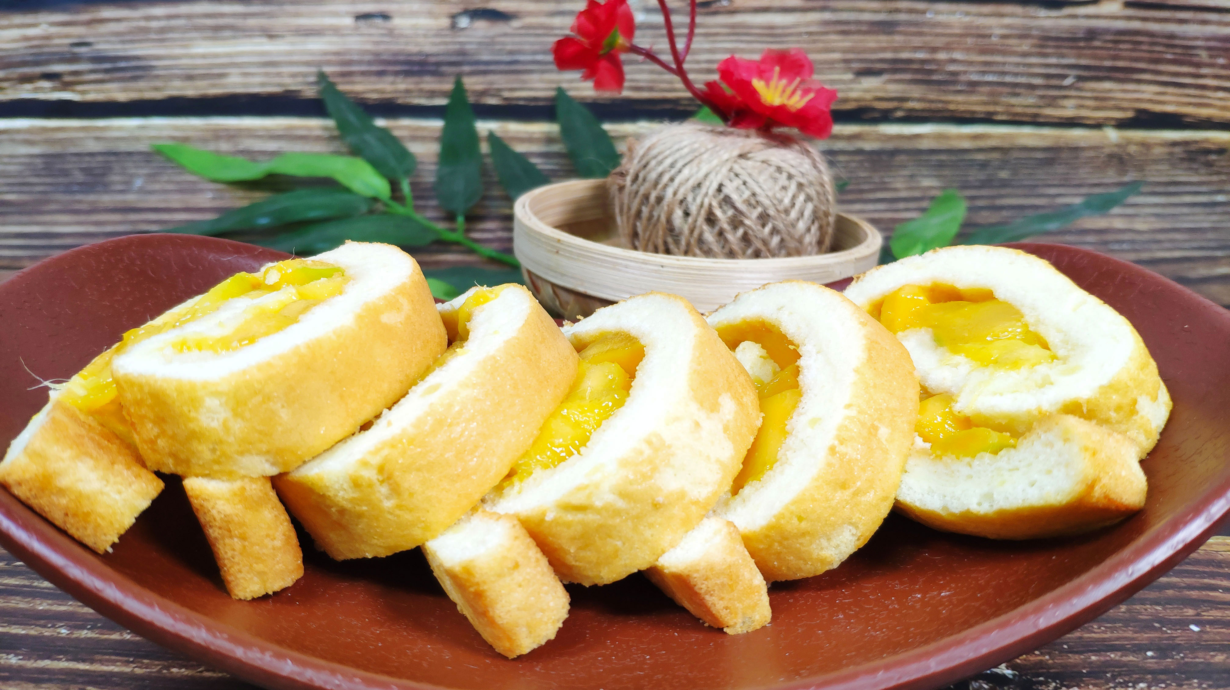 蛋糕卷详细做法教程,方法简单,香甜松软,看完你也会!