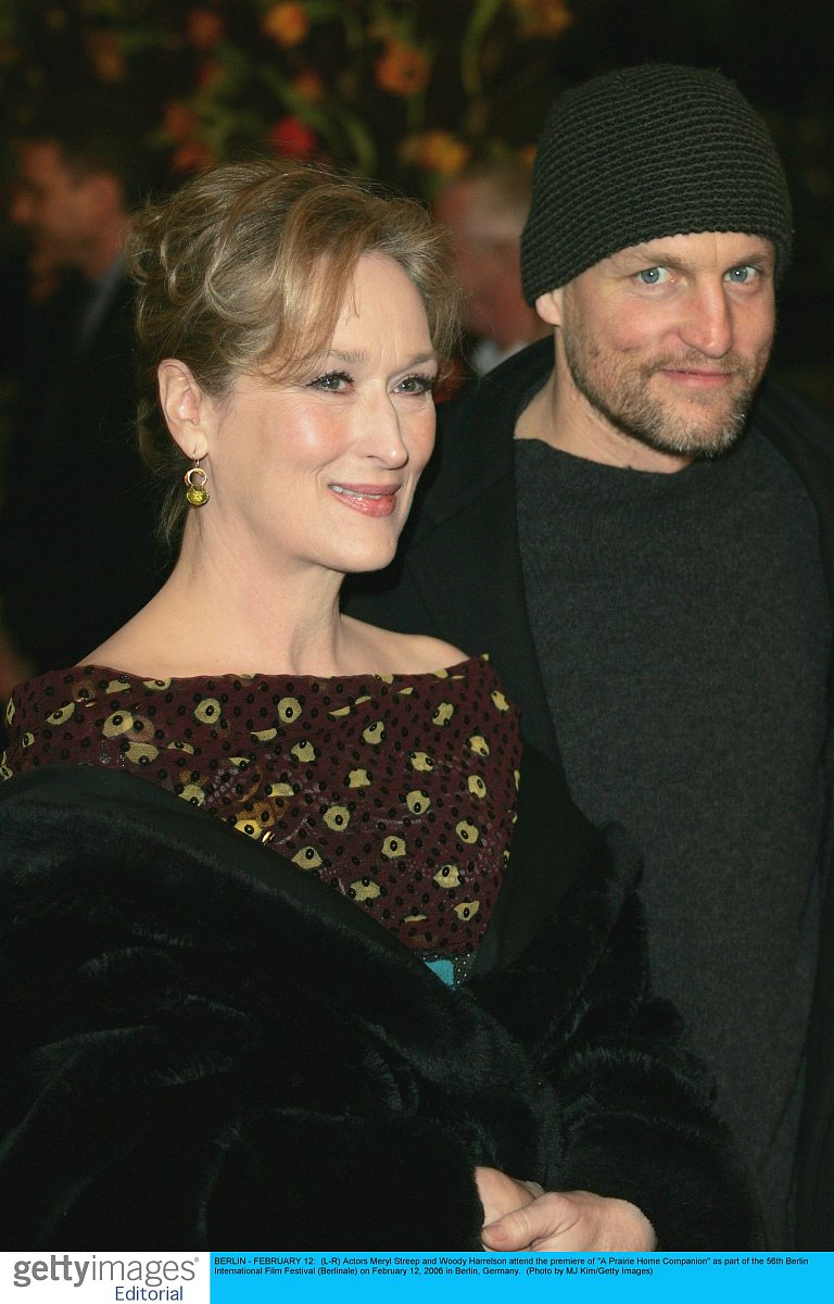 berlin - february 12:  (l-r) actors meryl streep and woody harre