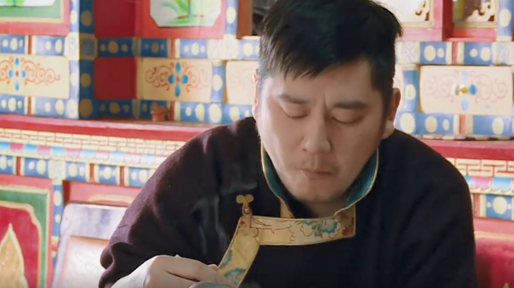 钱枫吃正宗石锅鸡,大口大口咬下去简直太爽了!