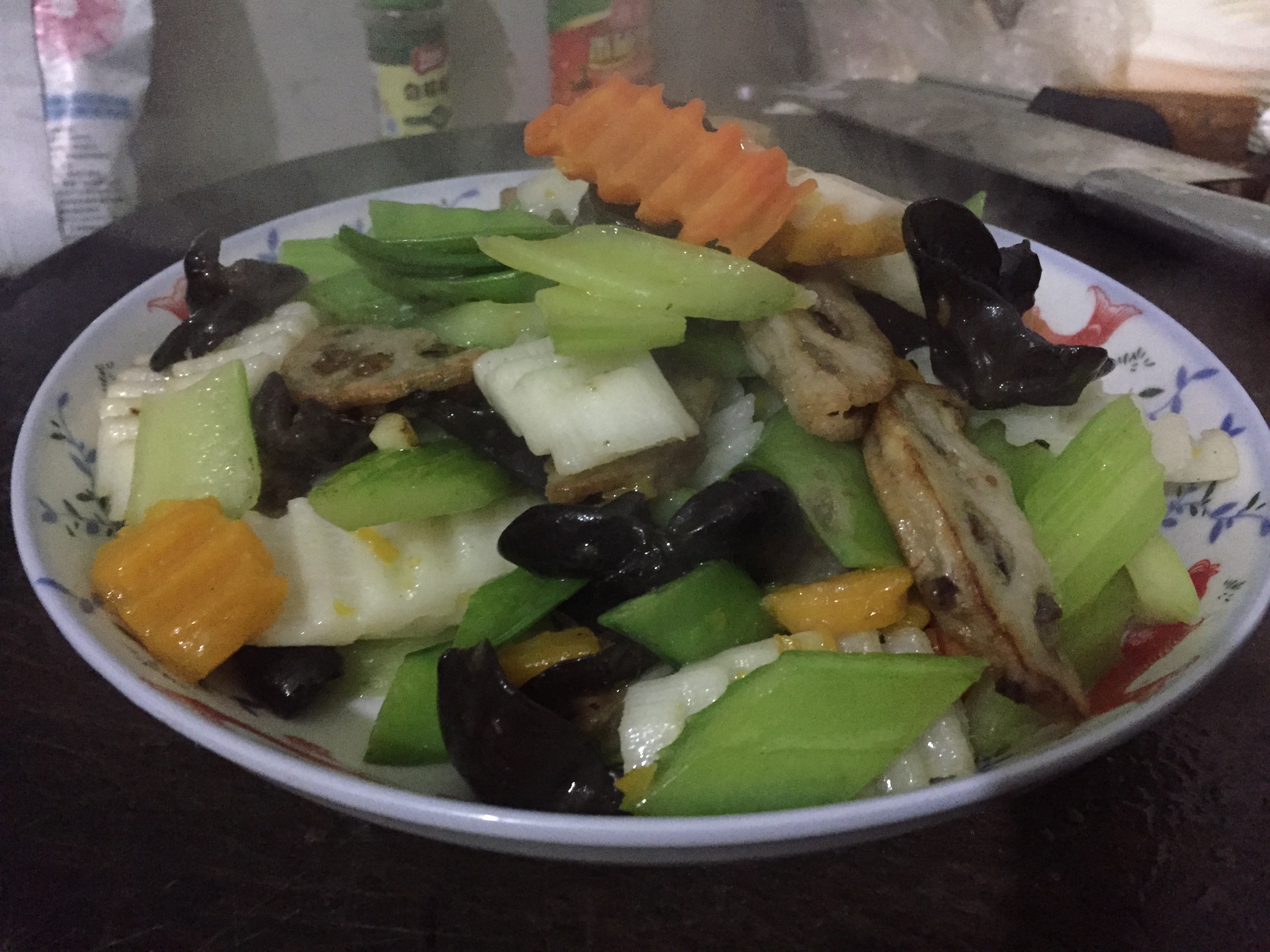 会做粤菜,家人对你刮目相看 改良后夹肉末的荷塘月色