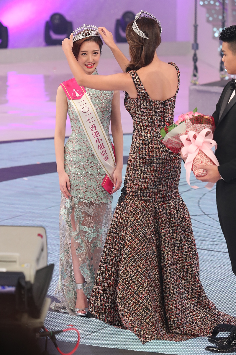 5号选手雷庄儿获得2017港姐冠军 张宝儿妹妹张宝欣无缘前三强