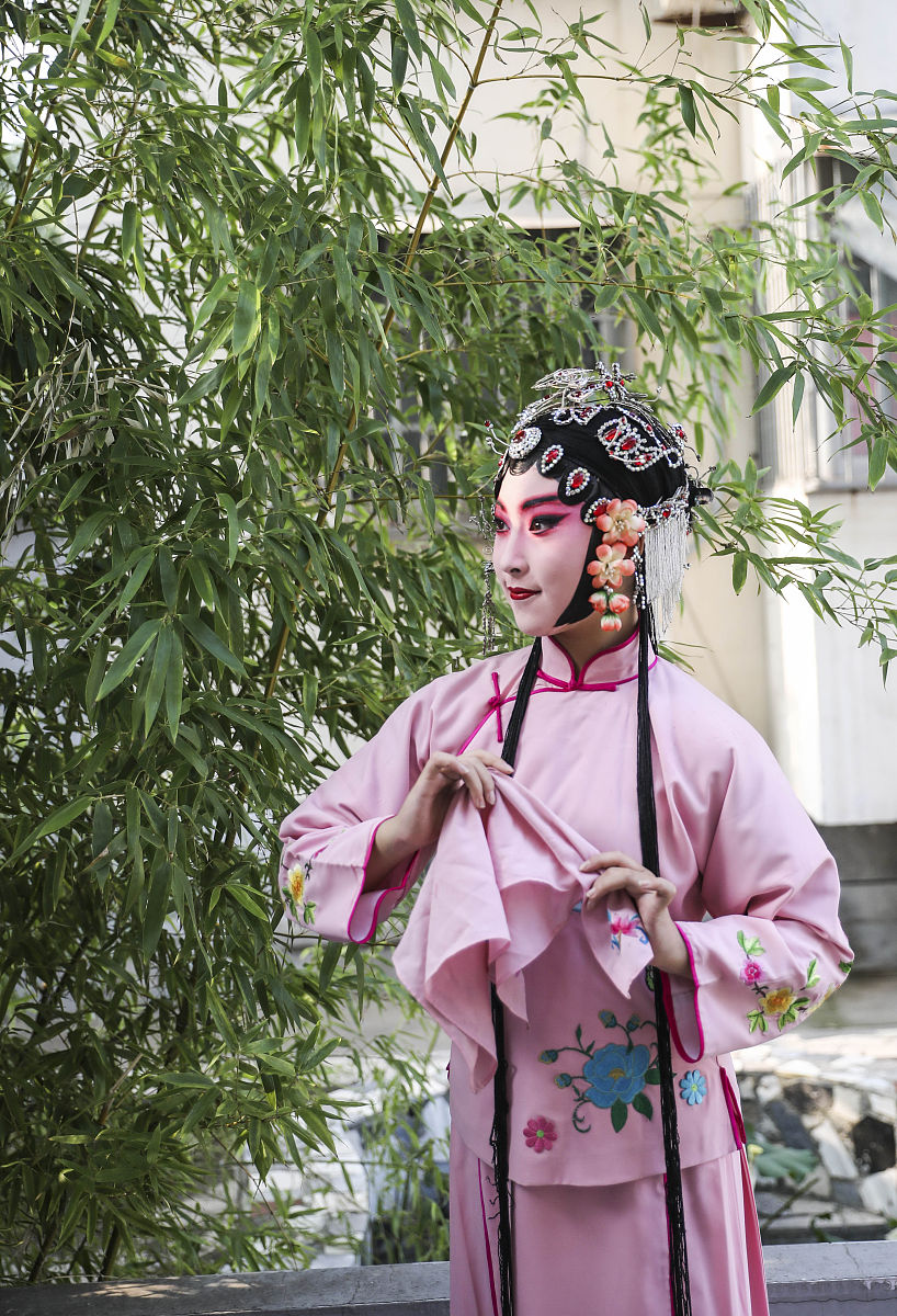 2019年7月10日,江苏淮安,淮海戏学员.