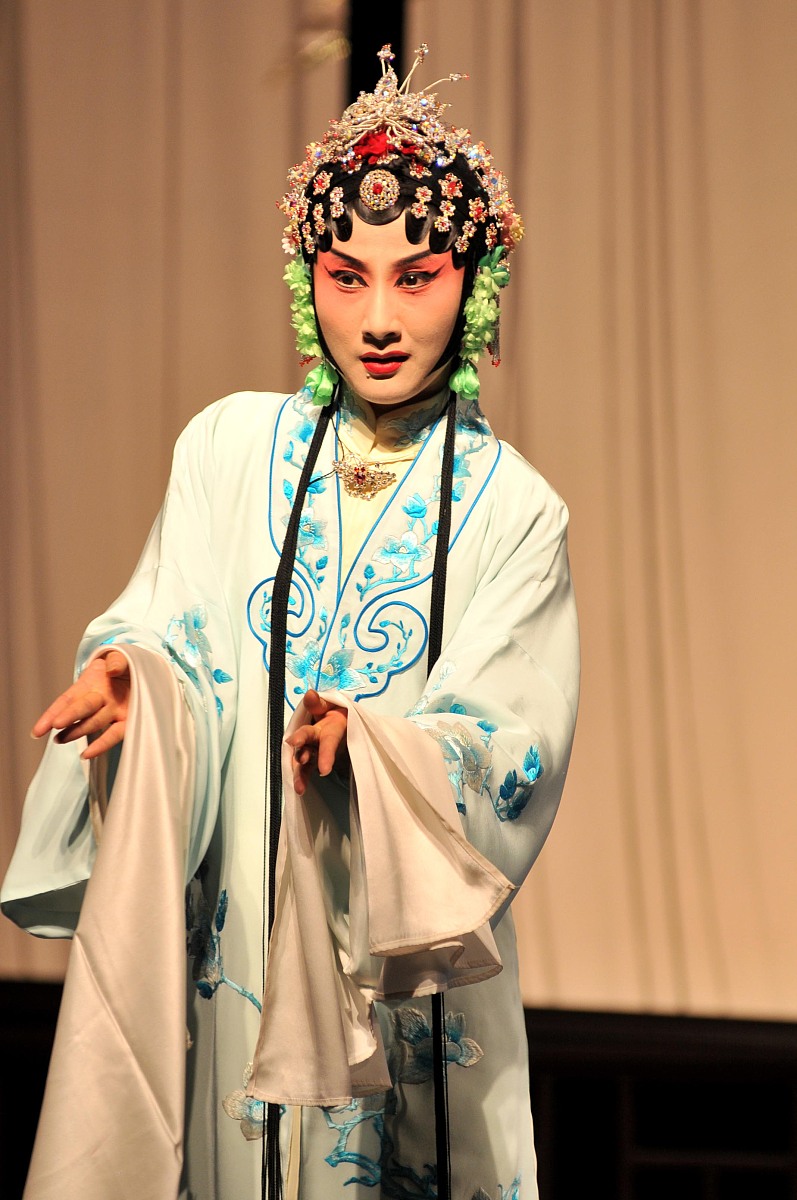 2009年6月26日,南京,昆剧《钗钏记 落园》由江苏省昆剧院演出.***_***