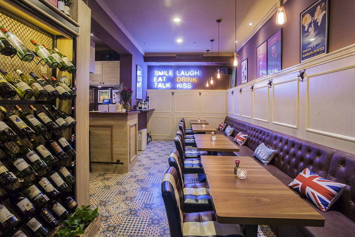 ***_***2016年11月8日,上海,红酒吧cru wine gallery
