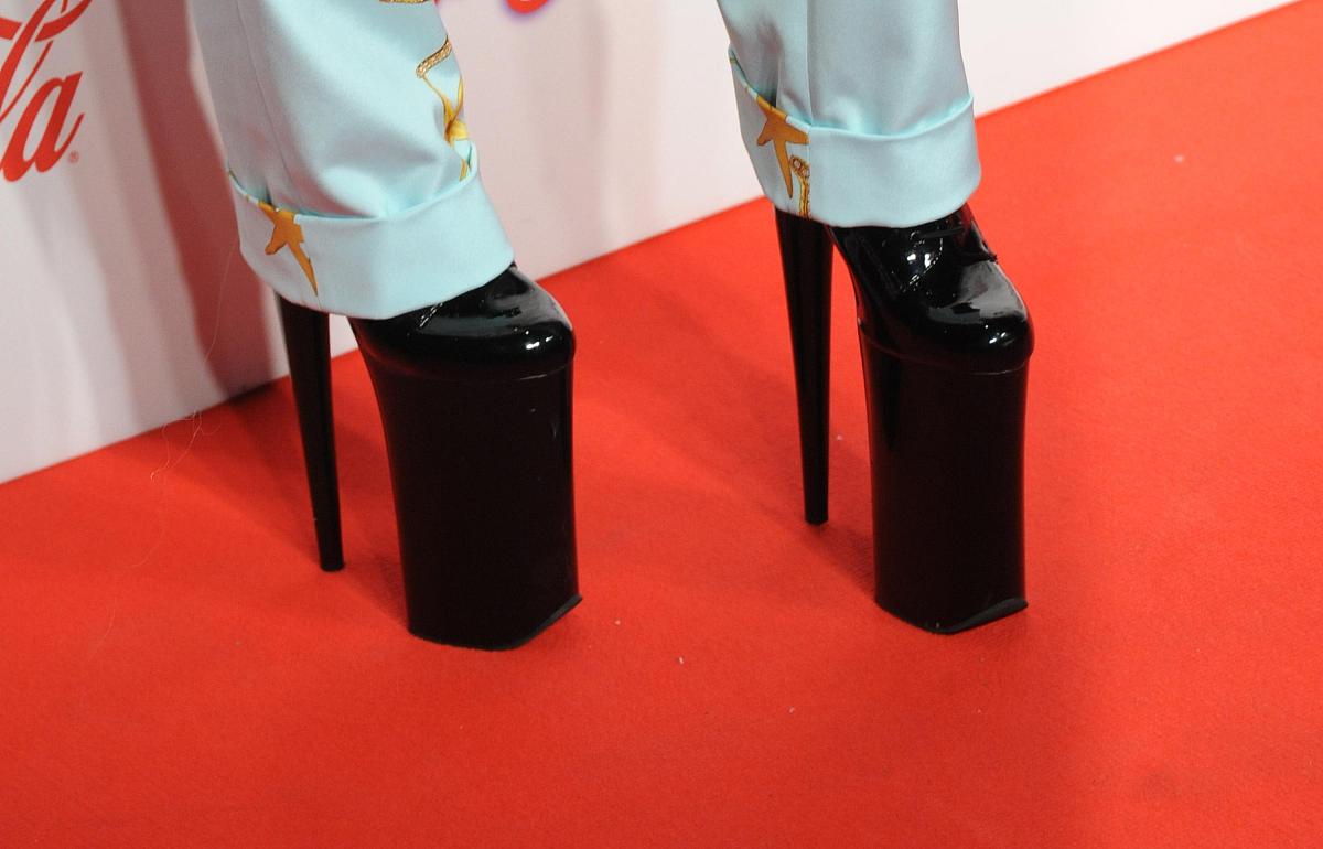 调频信号产生方法：直接调频与间接调频