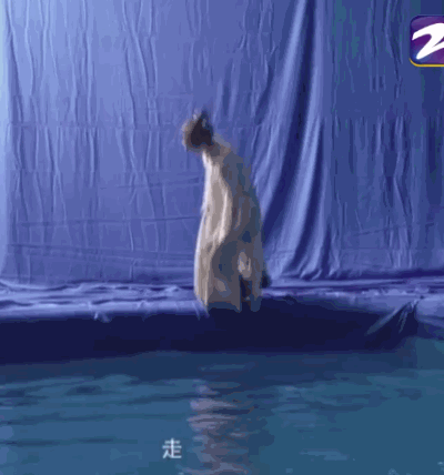 《唐探2》裸奔穿女裝的劉昊然，憑什麼能讓陳思誠王寶強賞識？