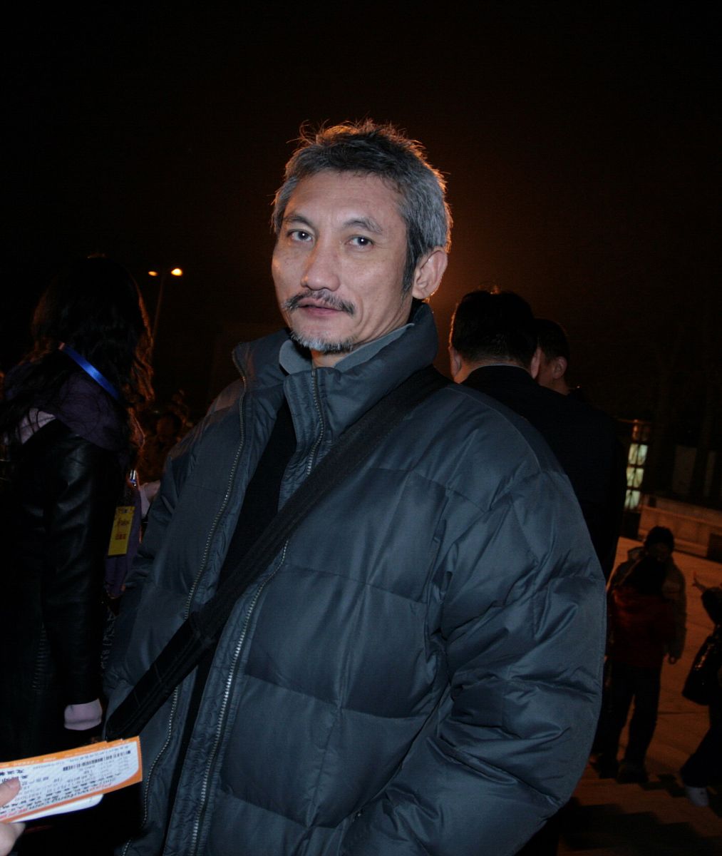 2007年 11月 27日 , 北京 , 古装 搞笑 音乐剧 《 奉旨 越狱 》 在 天