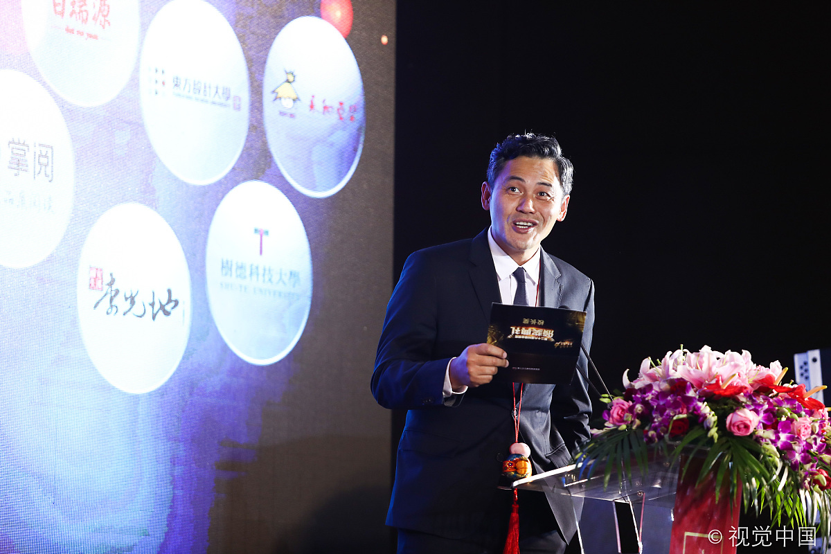 帮我写一个CEO致辞