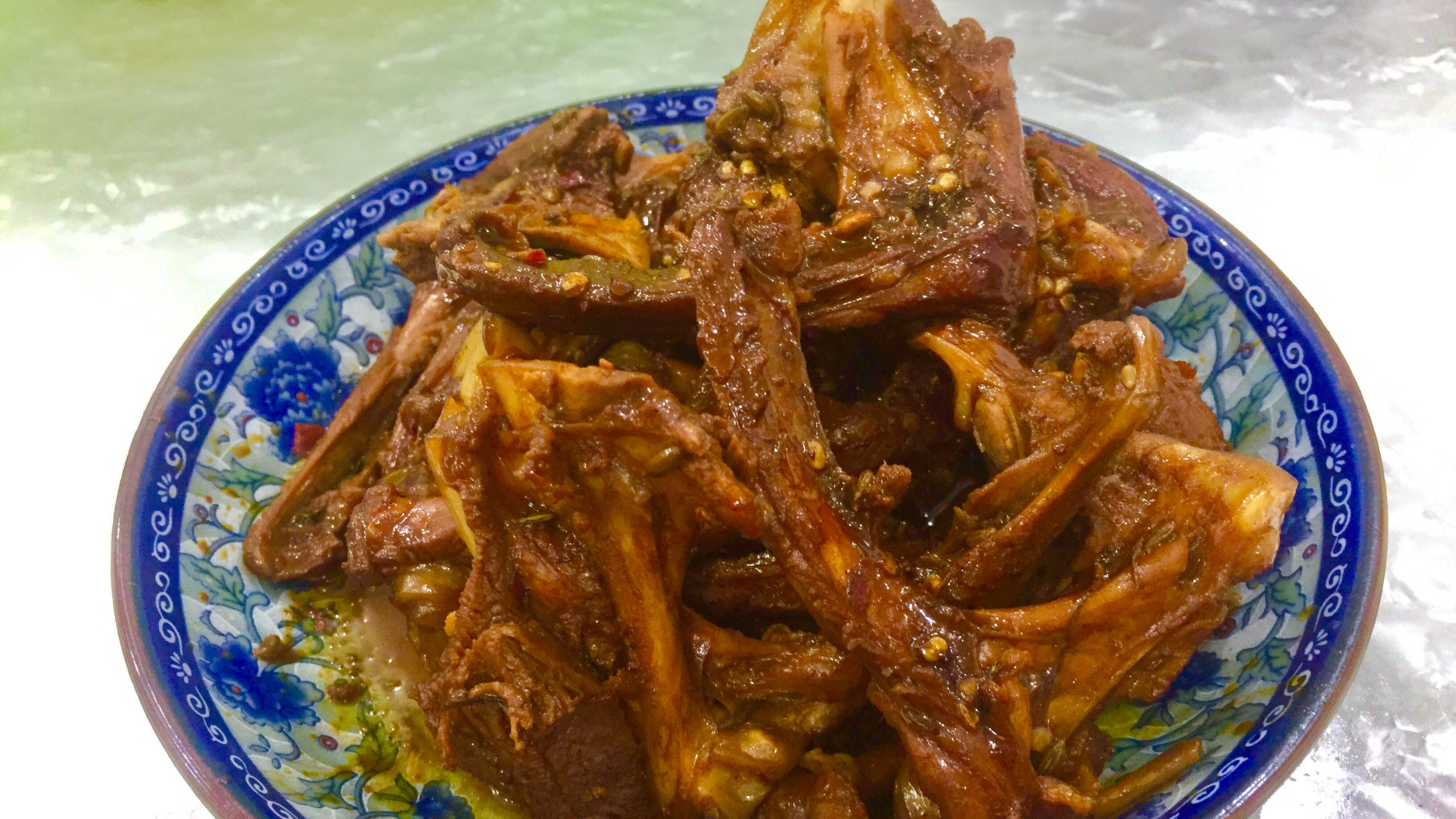 教你做卤鸭架,做法简单不麻烦,香辣入味有嚼劲