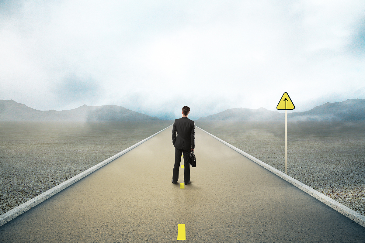 路虽远行则将至，事虽难做则必成：人生启示与感悟