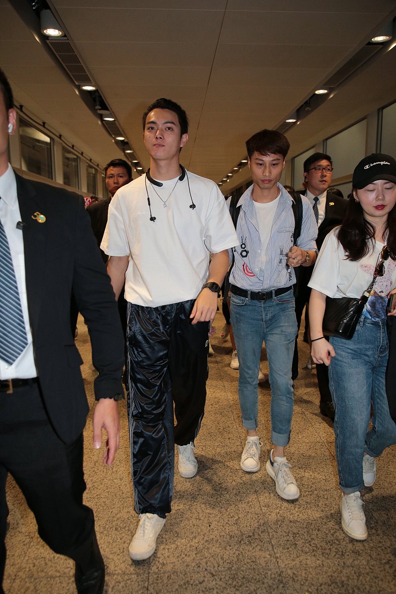 2018年9月23日,香港,《延禧<strong>攻略</strong>》演员抵达香港机场.***_***许凯
