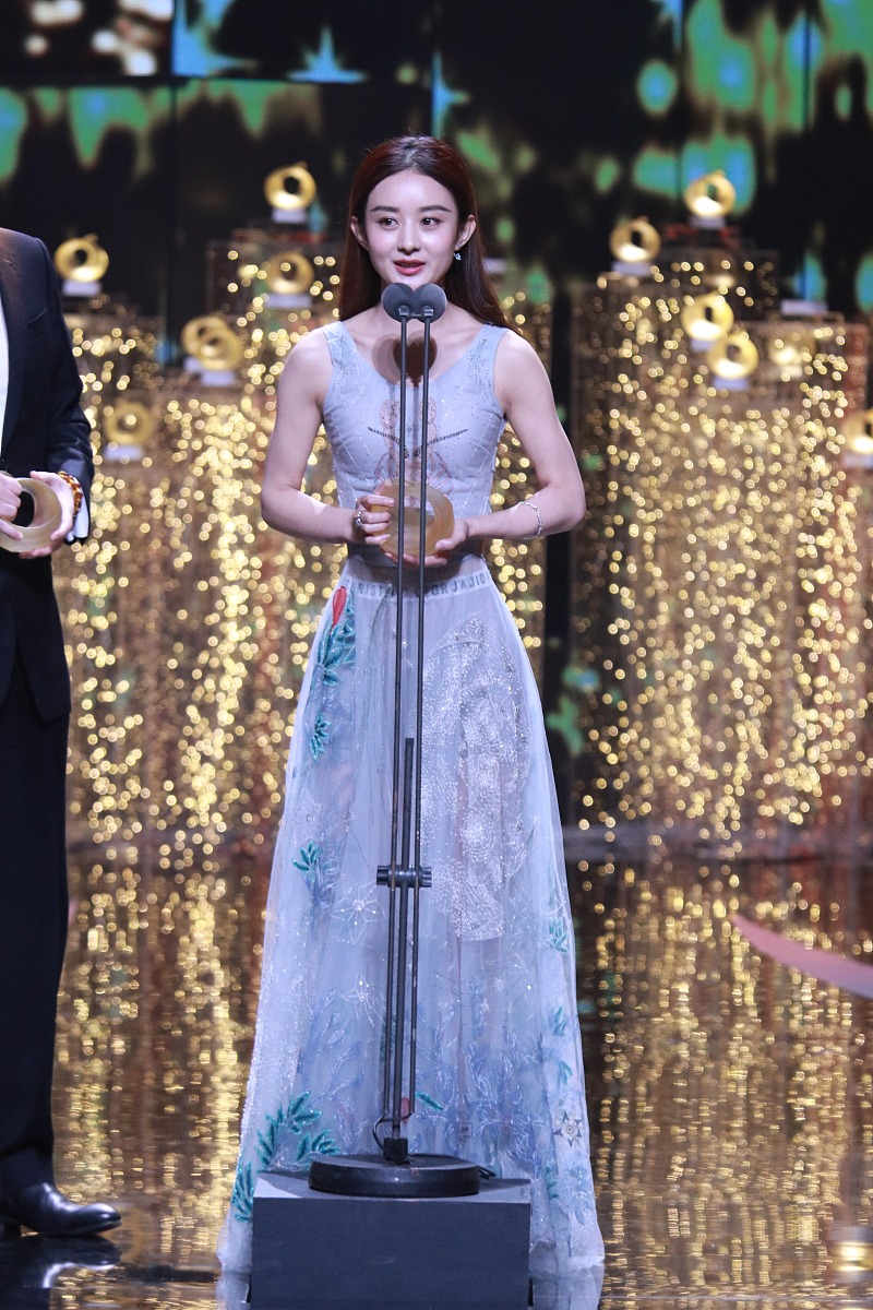 赵丽颖入围白玉兰，传递真诚演技信号