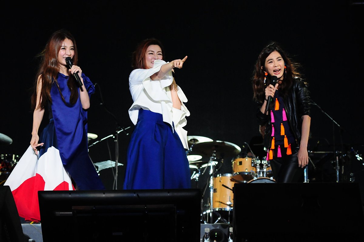 <strong>h</strong>.e献唱春浪音乐节.***_***任家萱selina,田馥甄hebe,陈嘉桦ella