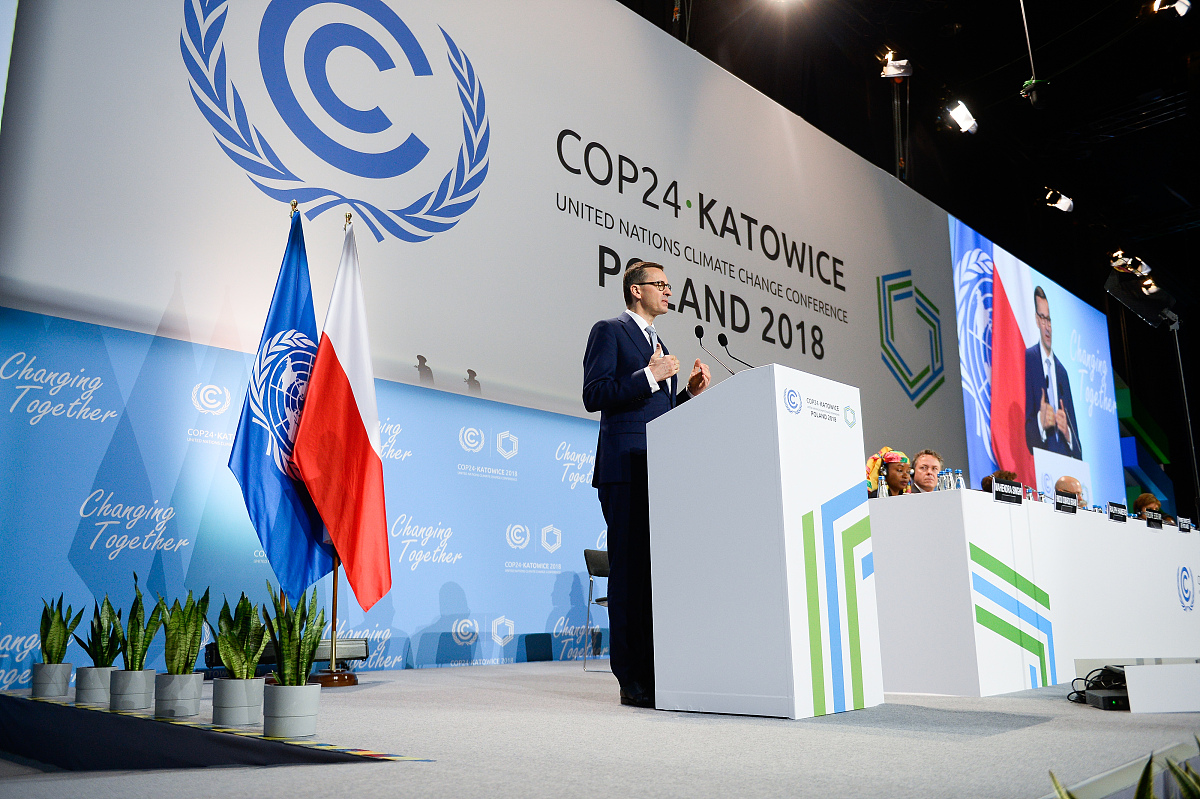 各位リーダーの皆様、こんにちは。青島本社から、欧州テニス大会のスポンサーシップに関する情報を報告いたします。このスポンサーシップ権利は、海尔ブランドのみが使用できるため、日本地域プラットフォームとHJSチームと共有されます。以上修改为日语敬语邮件