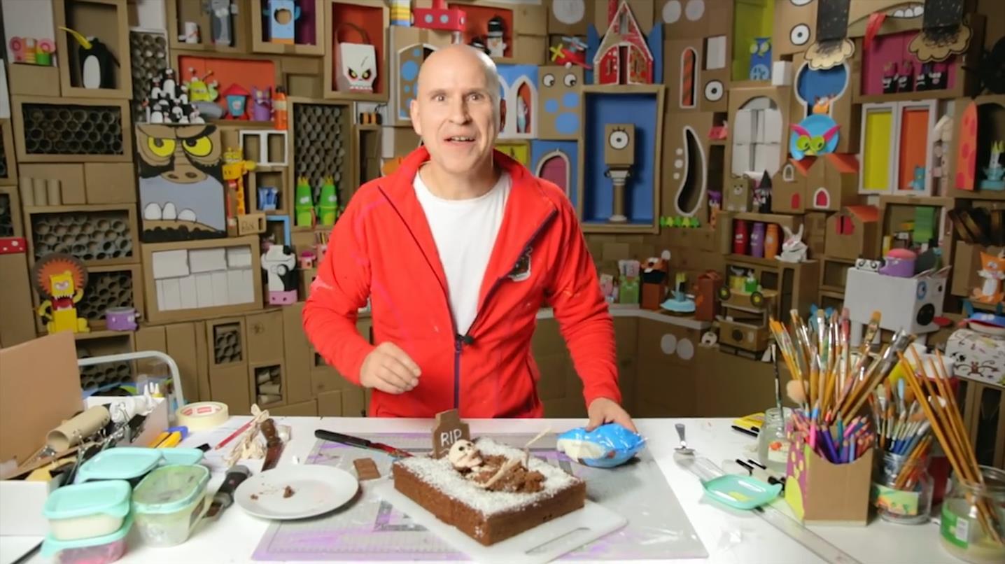 恐怖主题的“墓地蛋糕”,圣诞节专属,心脏不好的不要吃