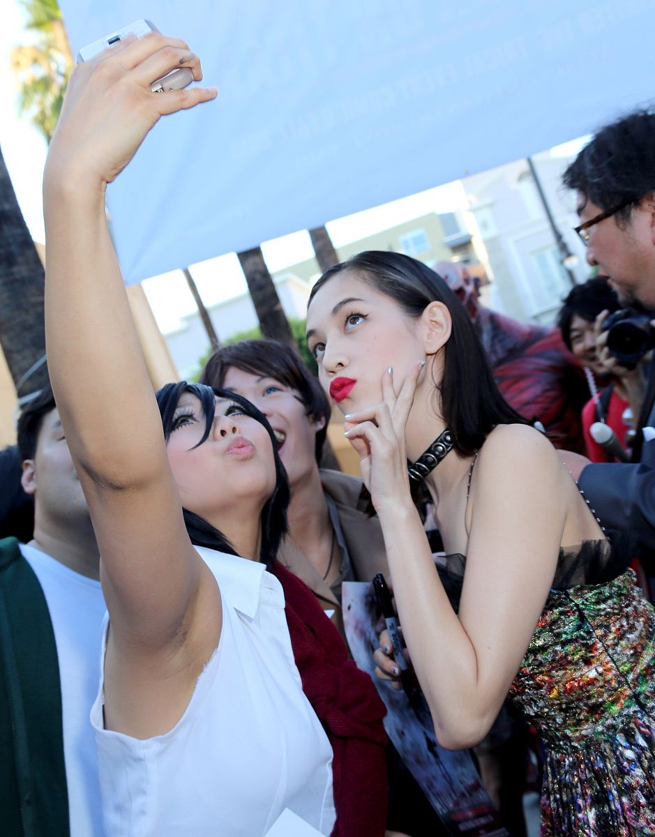 哪里可以免费看《进击的巨人》？ - 安全可靠的观看方法