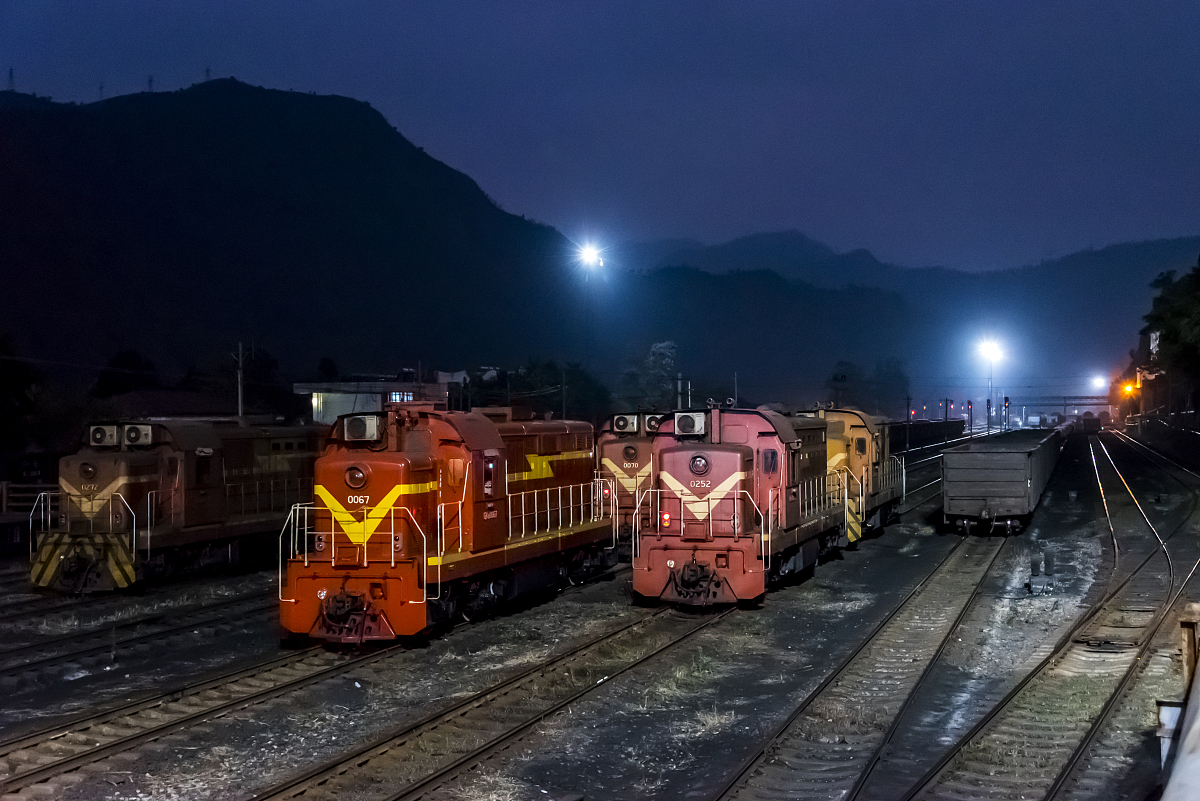 四川攀枝花机场气温月变化率