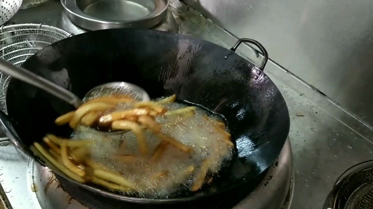 粤厨教你做正宗广东咸鱼茄子煲