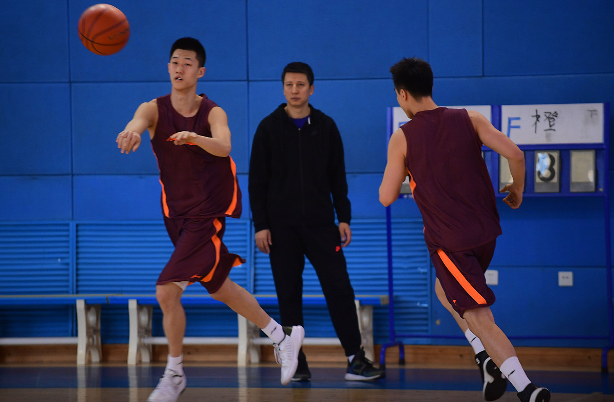 赵继伟 脏动作 原因分析