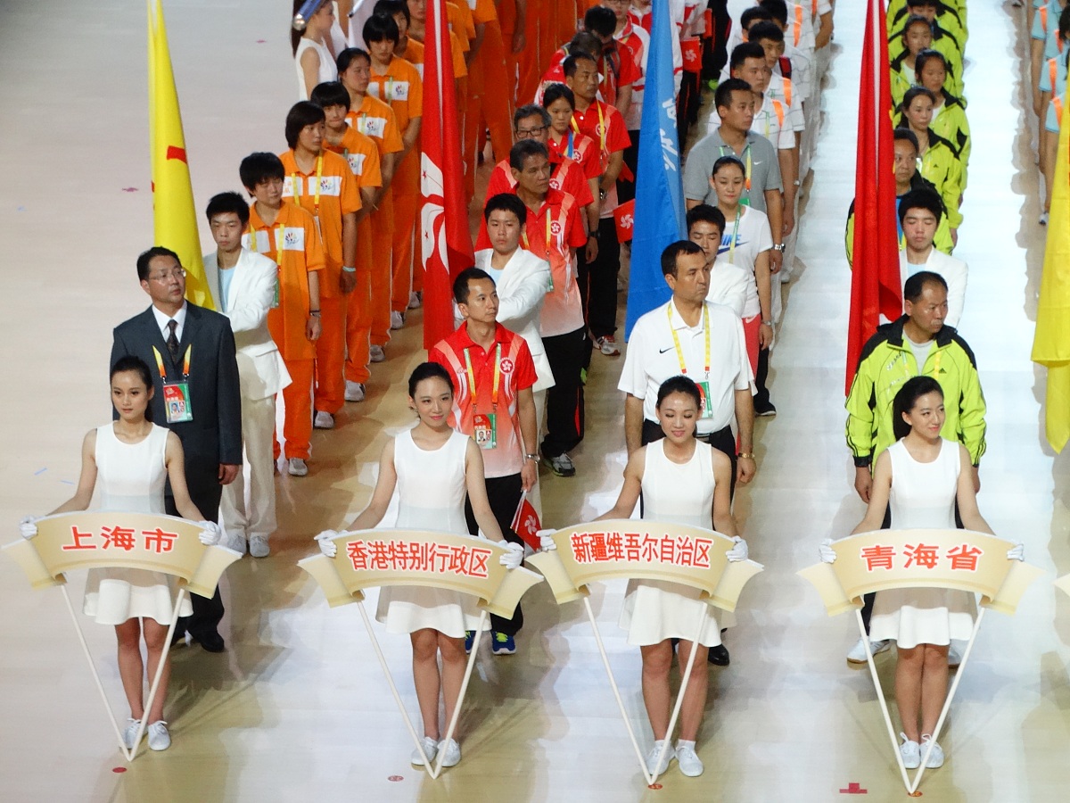 大学运动会方阵节目歌曲推荐：点燃青春，唱响梦想！