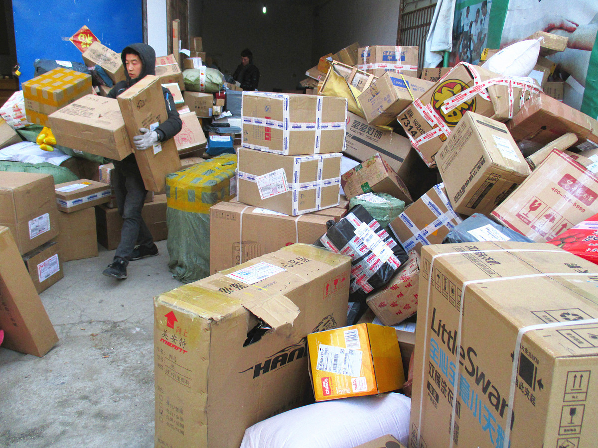 安庆市滨江城市建设发展有限公司年中总结大会 招标成本部部长新聘用就公司下半年工作思路及公司建设交流发言