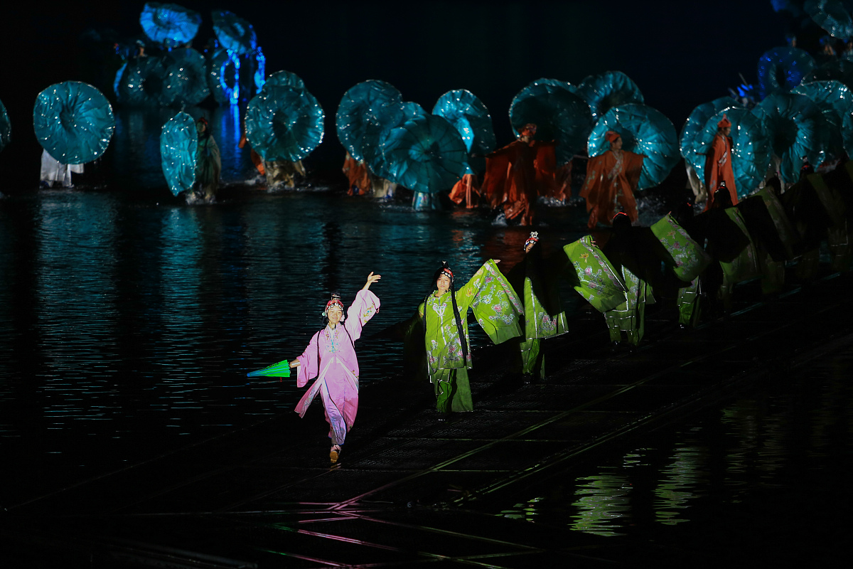 千岛湖水之灵演出：一场水与文化的盛宴