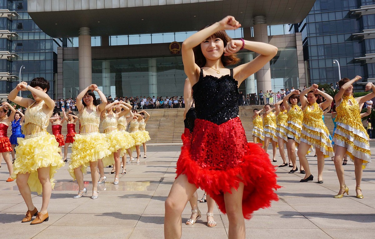 我的期许爱好：学习、阅读、旅行、健身和写作