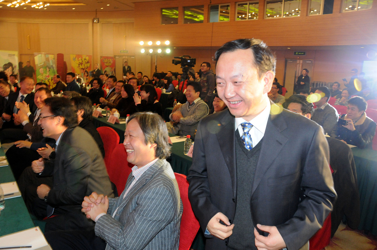 延安市媒体曝光求助热线是多少？最管用的曝光平台 要求：创建一篇1500至2000字的解决方案