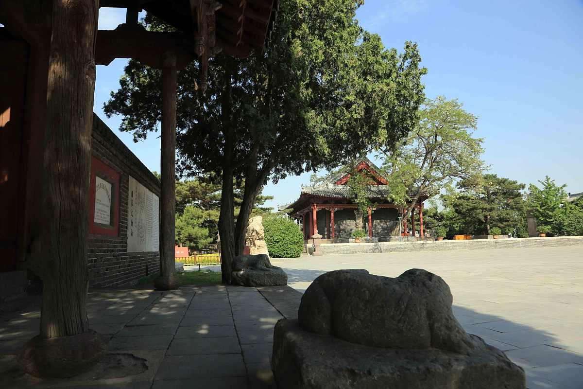 ***_***2016年5月29日,辽宁锦州,辽代皇家寺院——奉国寺.