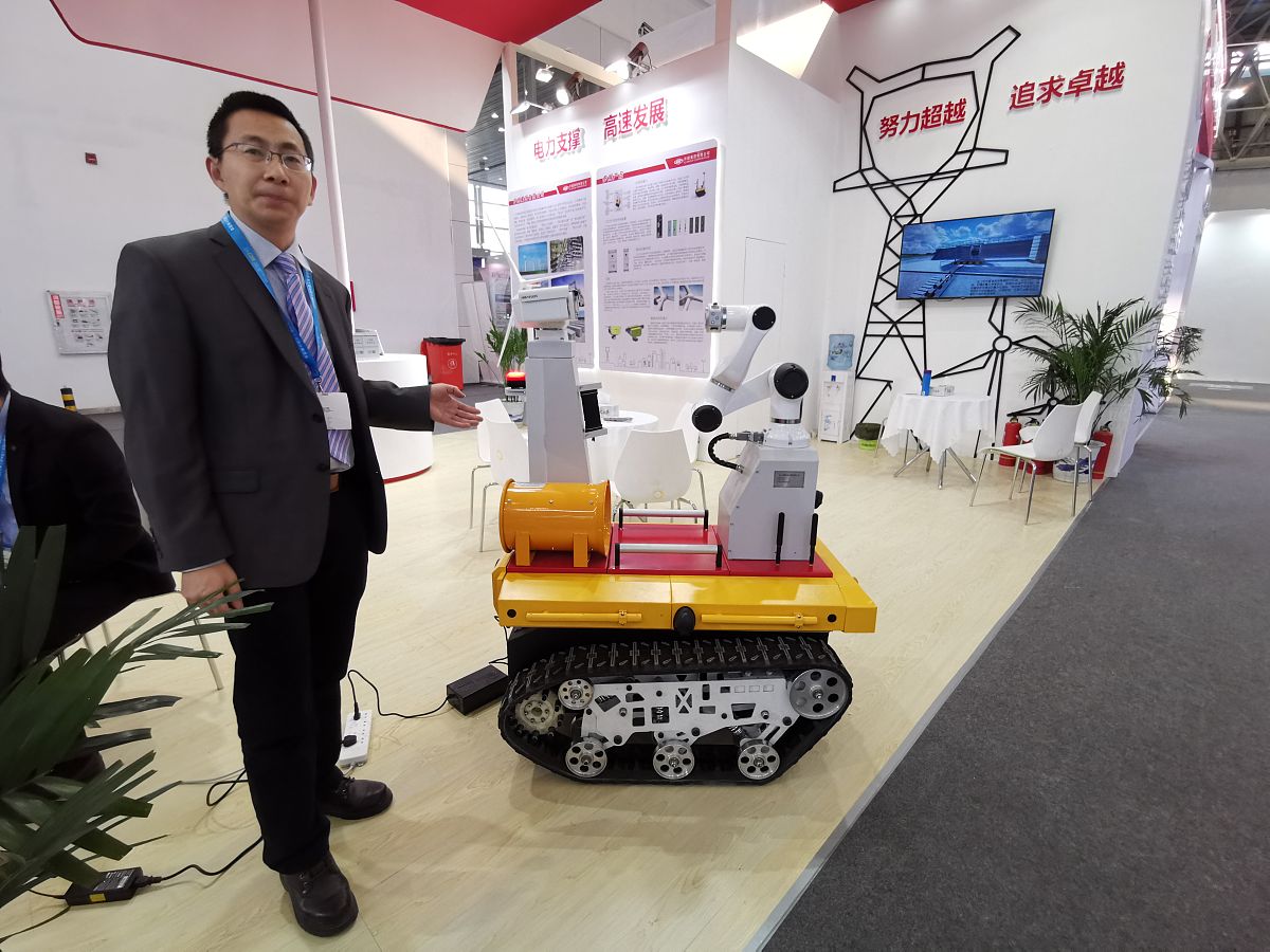 机器人故障报警能力的重要性在于能够及时发现应用系统的异常状态在出现故障时通过消息推送的方式发出报警通知可以帮忙运维人员快速了解故障情况预测潜在的问题及时采取相应的优化方案与修补措施这样可以减少故障带来影响。整理一下这句话