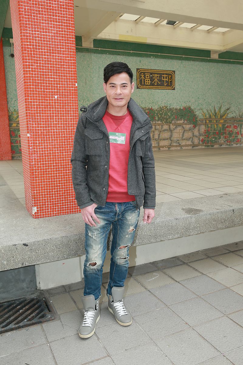 33岁男性身高175体重130斤正常吗