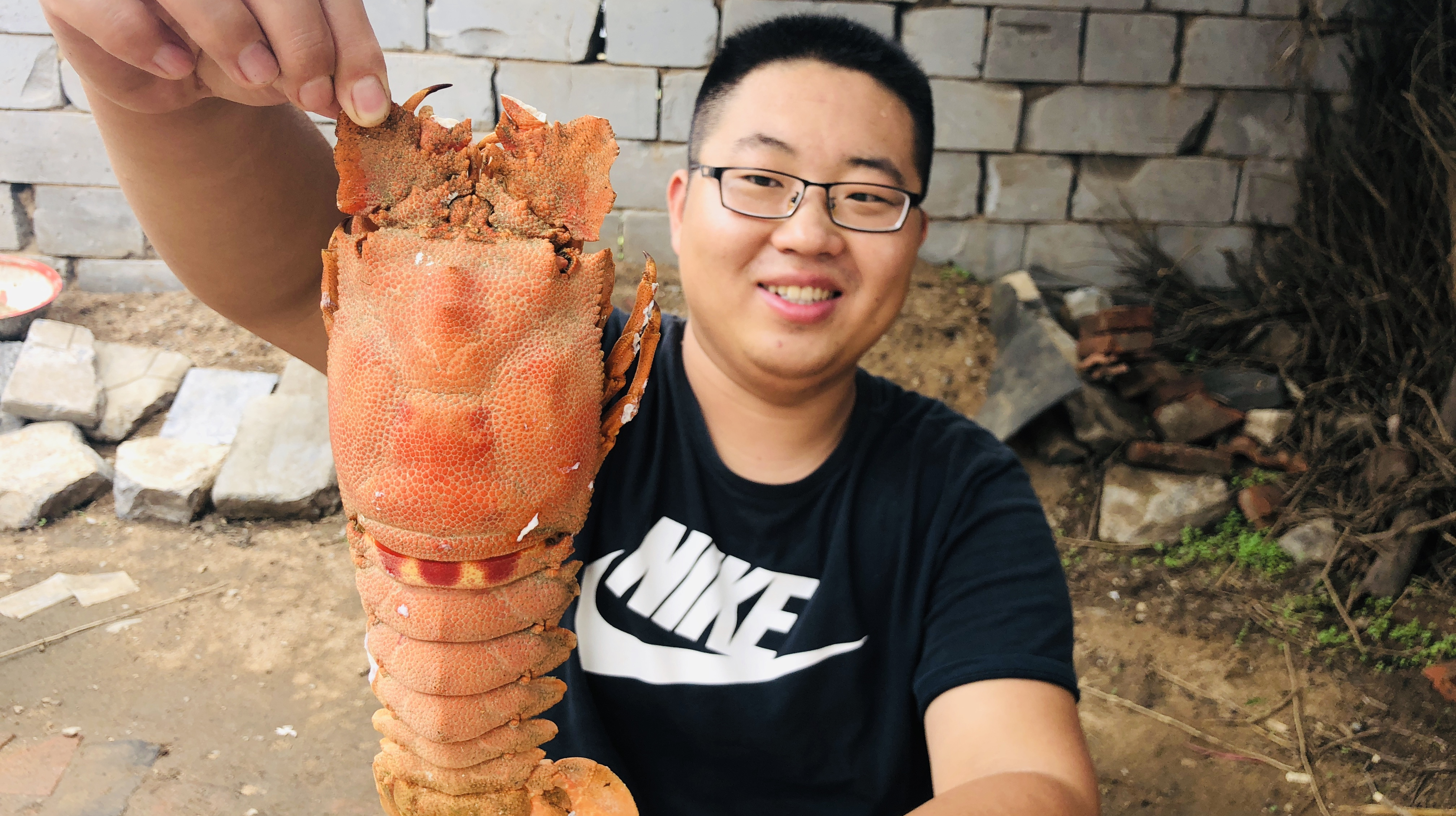 228元网购的犀牛虾,第一次吃这么大虾,果然不一样!