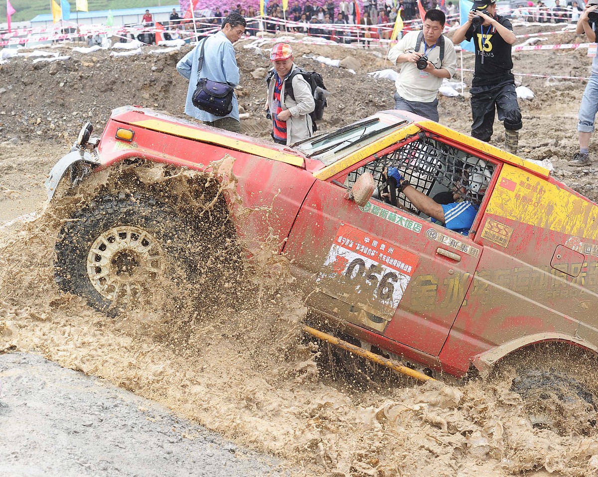 贵州男生读汽车美容专业好吗？好就业吗