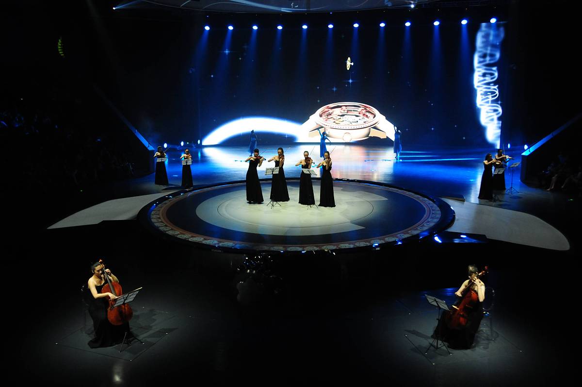 写一个关于雷神加速器的搞笑段子