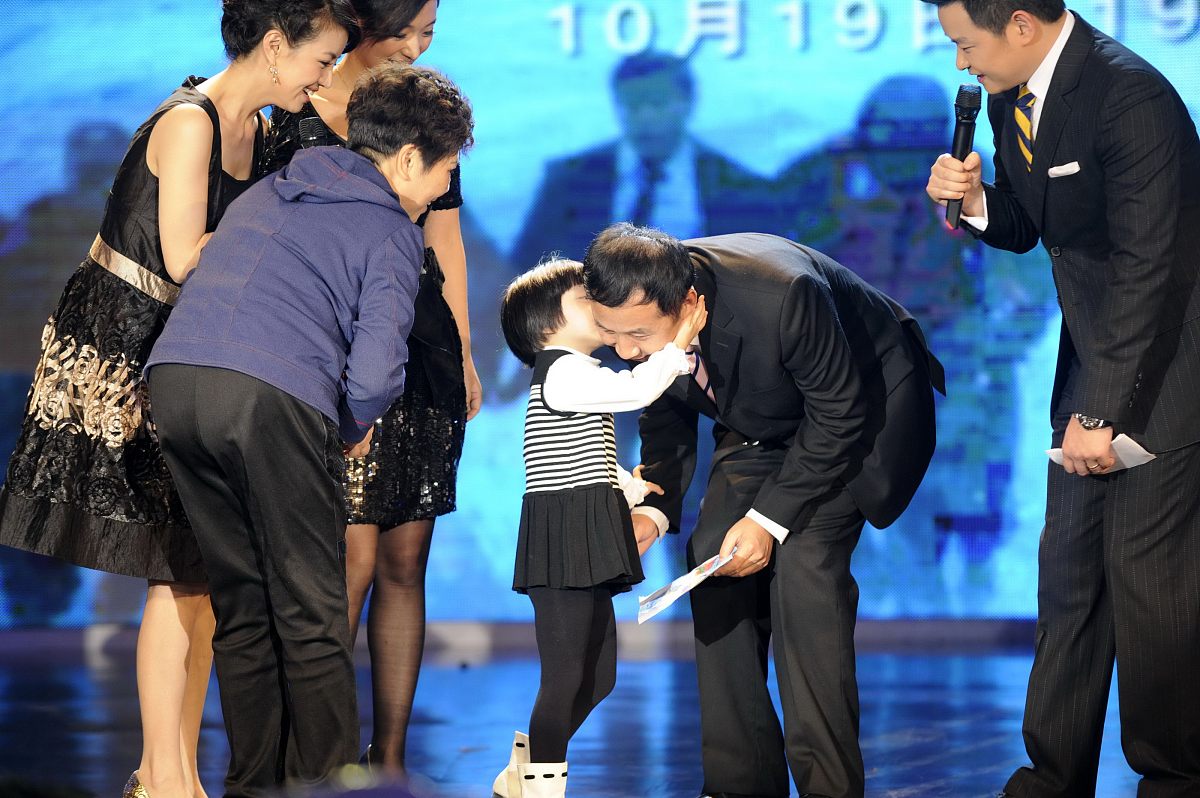 流浪地球1讲的什么故事