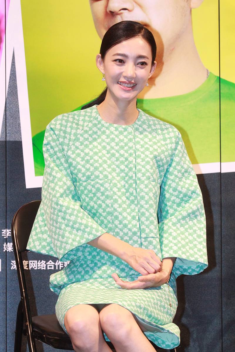 2013年08月25日,北京,微电影《因情圆缺2:代理相亲》首映发布会举行.*