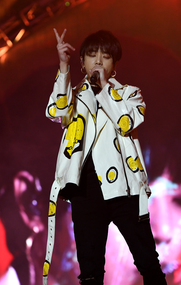 2017年4月22日,上海,b.i.g泛娱乐嘉年华.***_***华晨宇