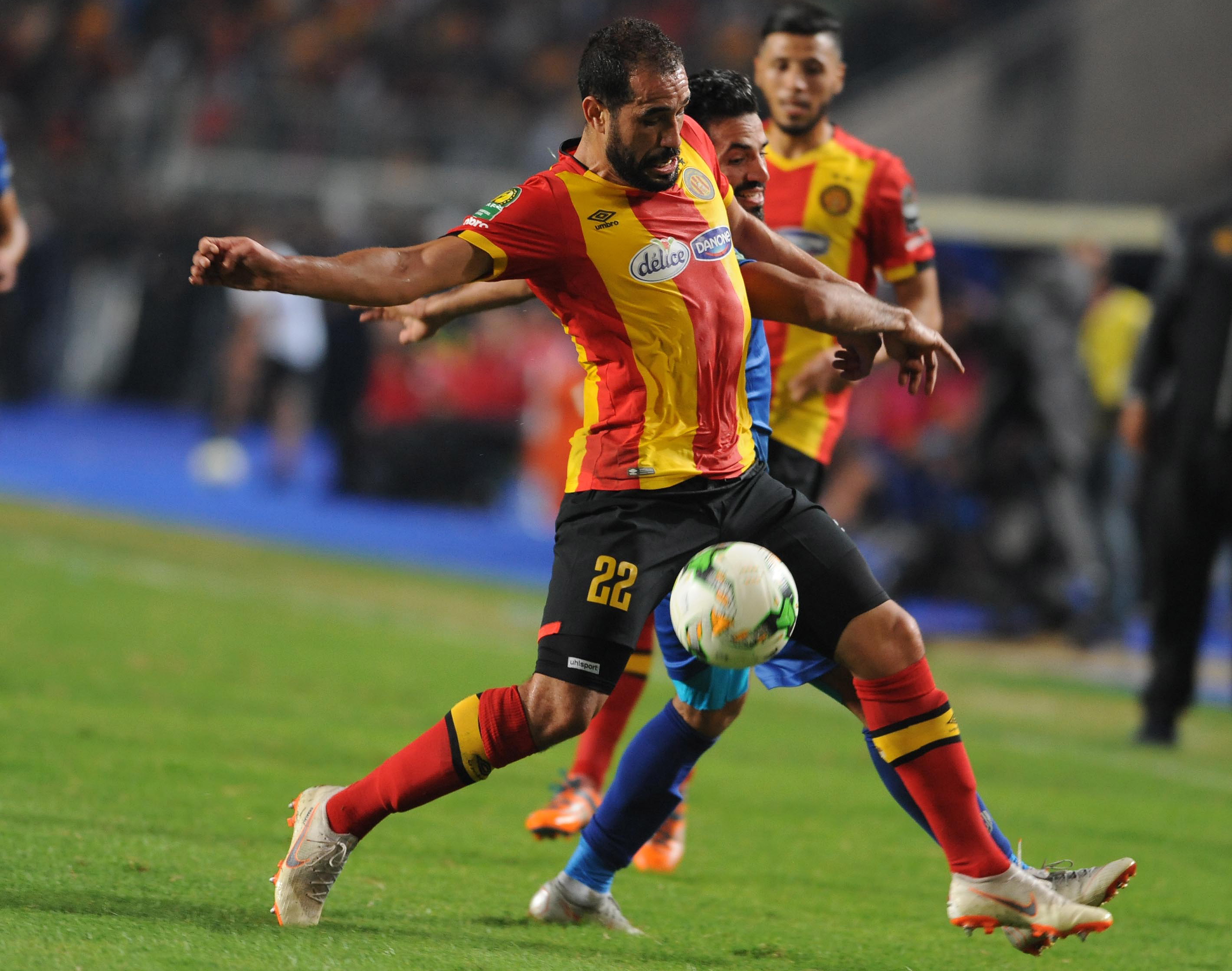足球--非洲冠军联赛:突尼斯希望队夺冠