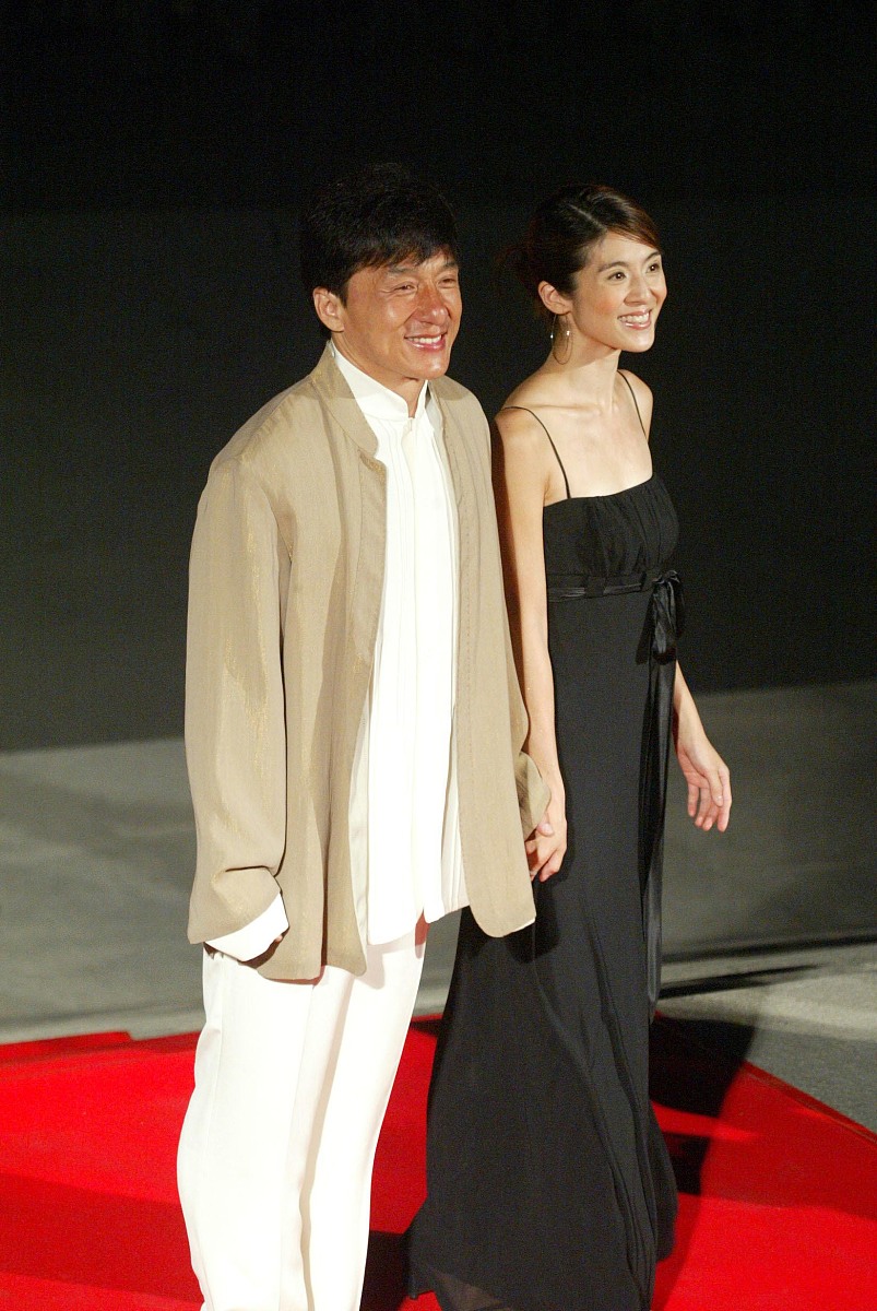 2004年9月19日晚,《新警察故事》全球首映典礼在北京东方君悦大酒店东
