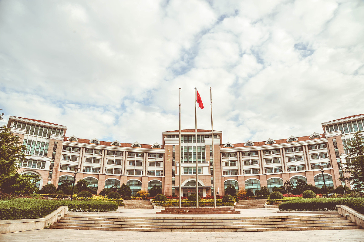 湛江财贸中等专业学校高星级酒店运营管理专业怎么样？就业前景及发展趋势分析