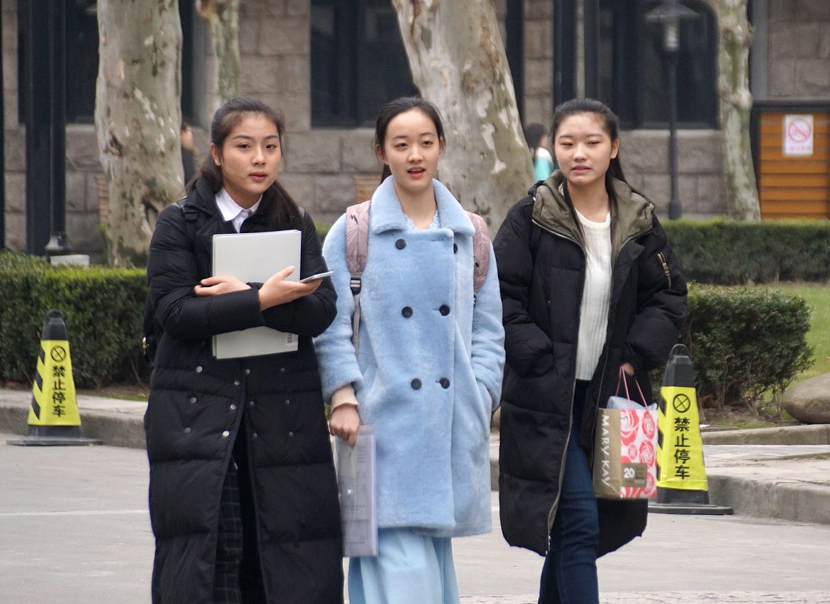 上海戏剧学院报考指南：录取规则、考试科目、面试内容及录取率