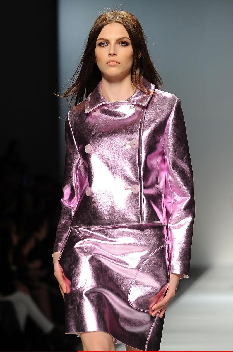 成都德圣中等职业学校服装设计专业未来发展如何