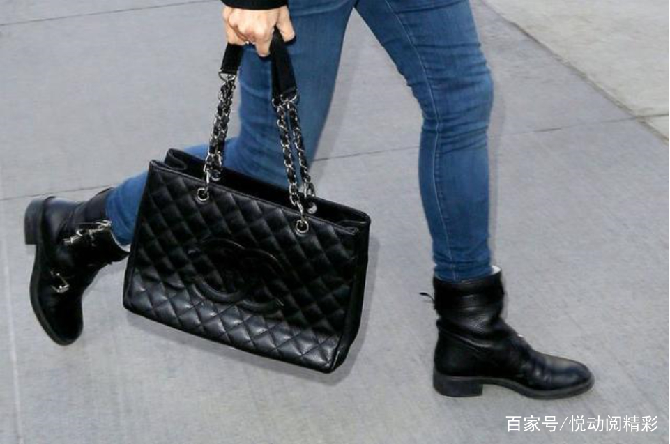 追忆老佛爷为香奈儿设计的经典之作,这些包包