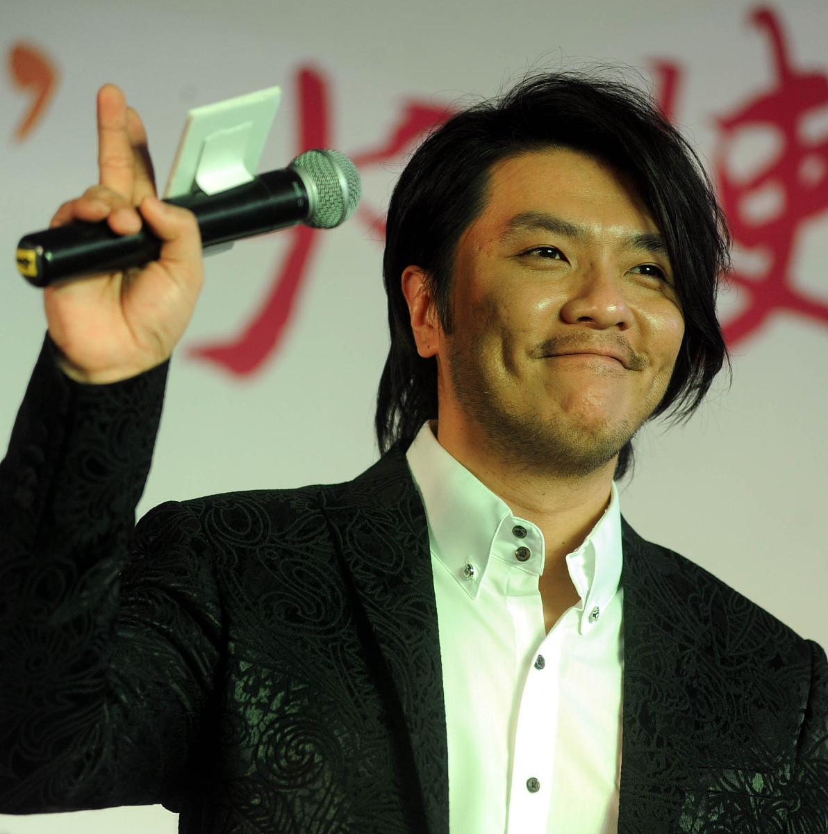 2012年08月25日,辽宁省沈阳市,阿杜来沈阳与歌迷见面.***_***+++_+++
