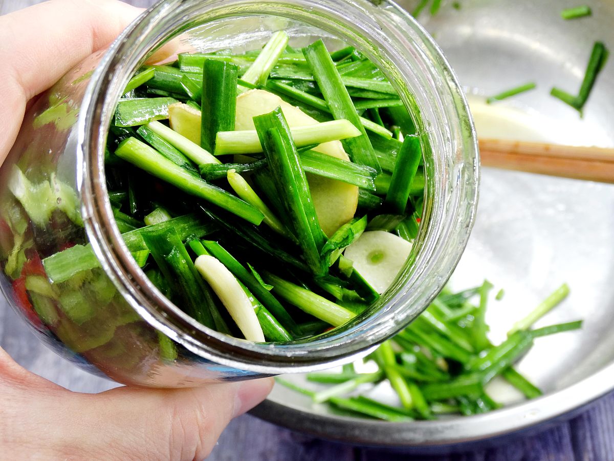 韭菜加醋真的能治肾虚吗？| 营养师揭秘真相