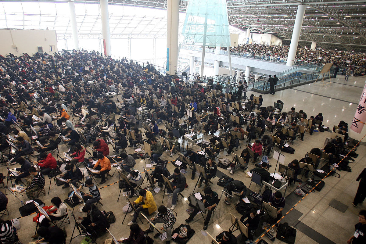 湖南石油化工职业技术学院五年制大专有高铁乘务专业吗