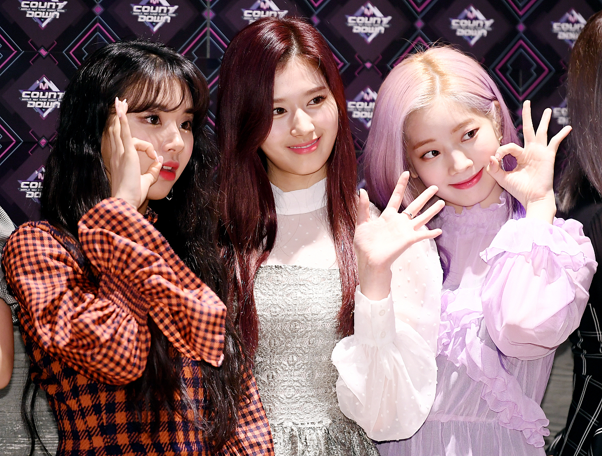 2018年11月8日,韩国首尔,明星参加《m! countdown》节目录制.***_***t