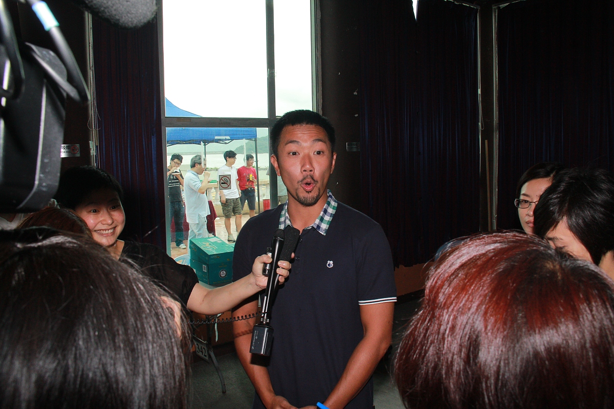 2012年6月26日,香港,电视剧《第二人生》开镜拜神.***_***刘浩龙+++_+