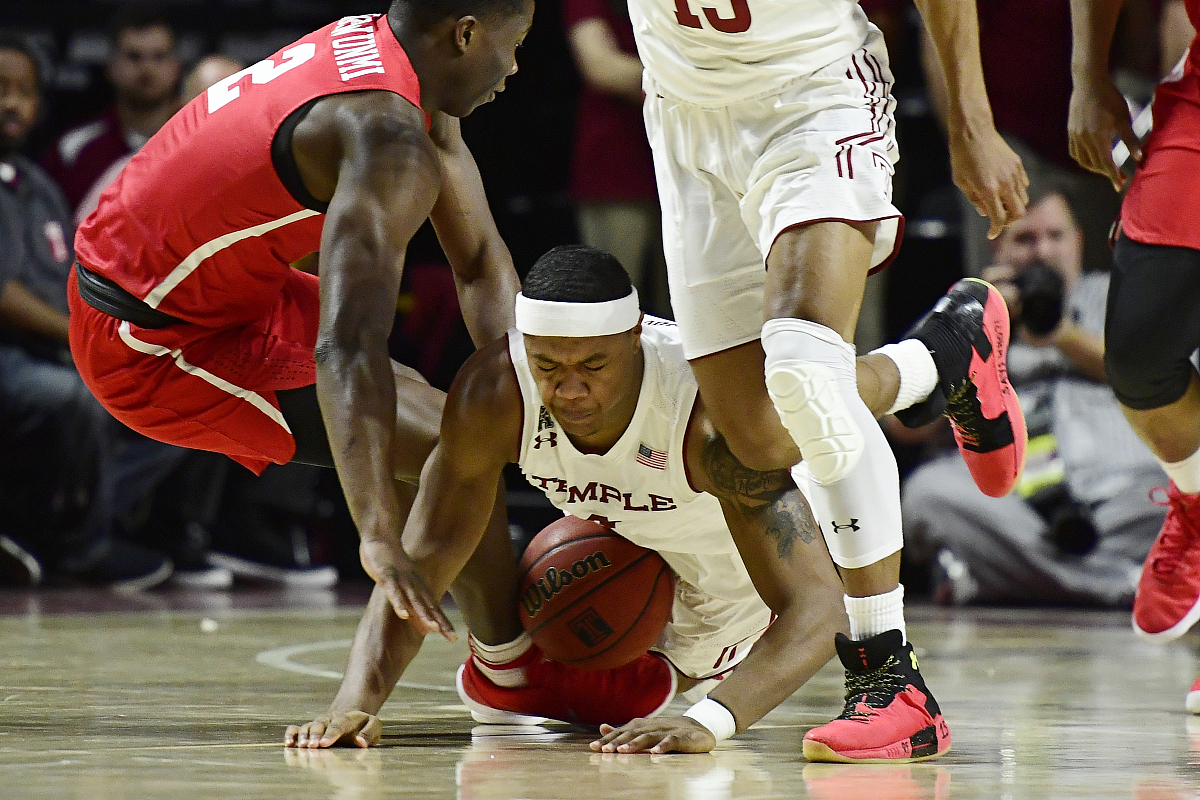 philadelphia, pa - february 18: j.p. moorman ii #4 of the temple
